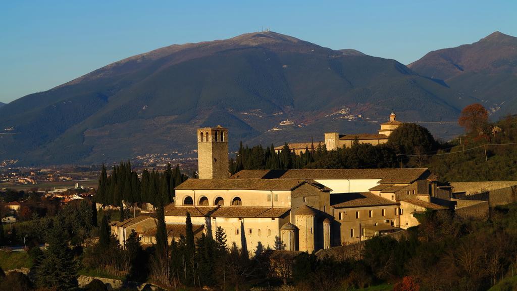 Hotel Clarici Spoleto Exteriér fotografie